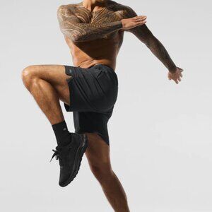 ALO YOGA - Mens 7" Repetition Short